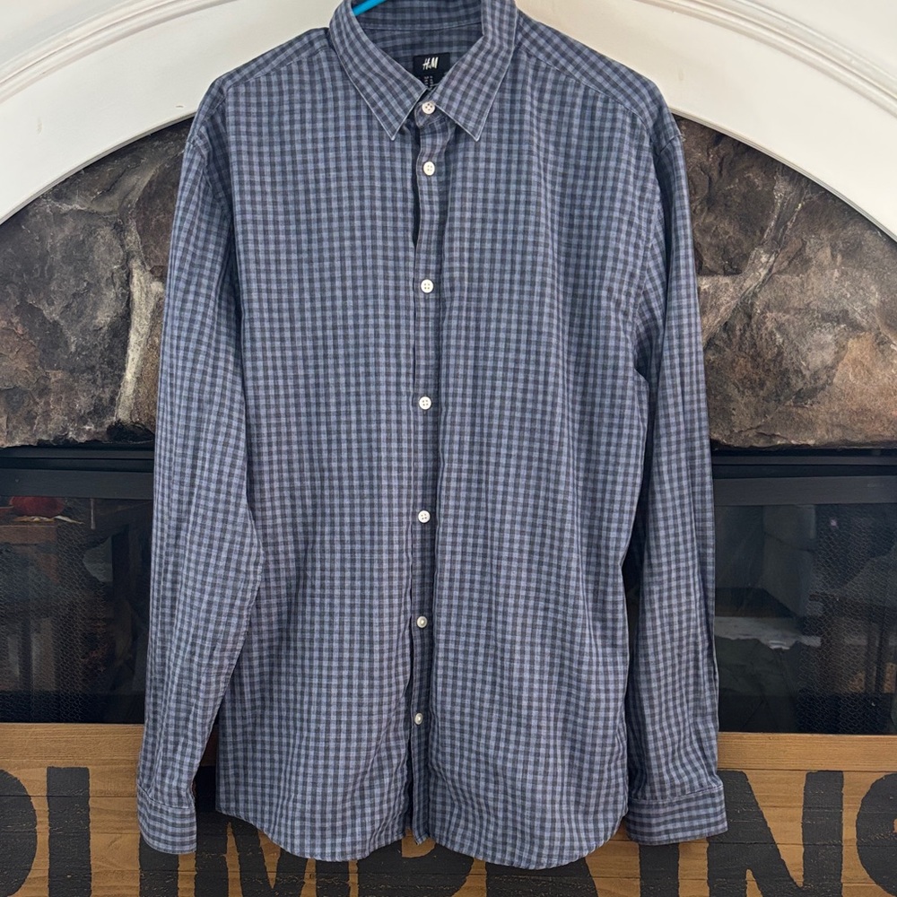 H&M Men's Blue Plaid Button-Down Shirt size XL